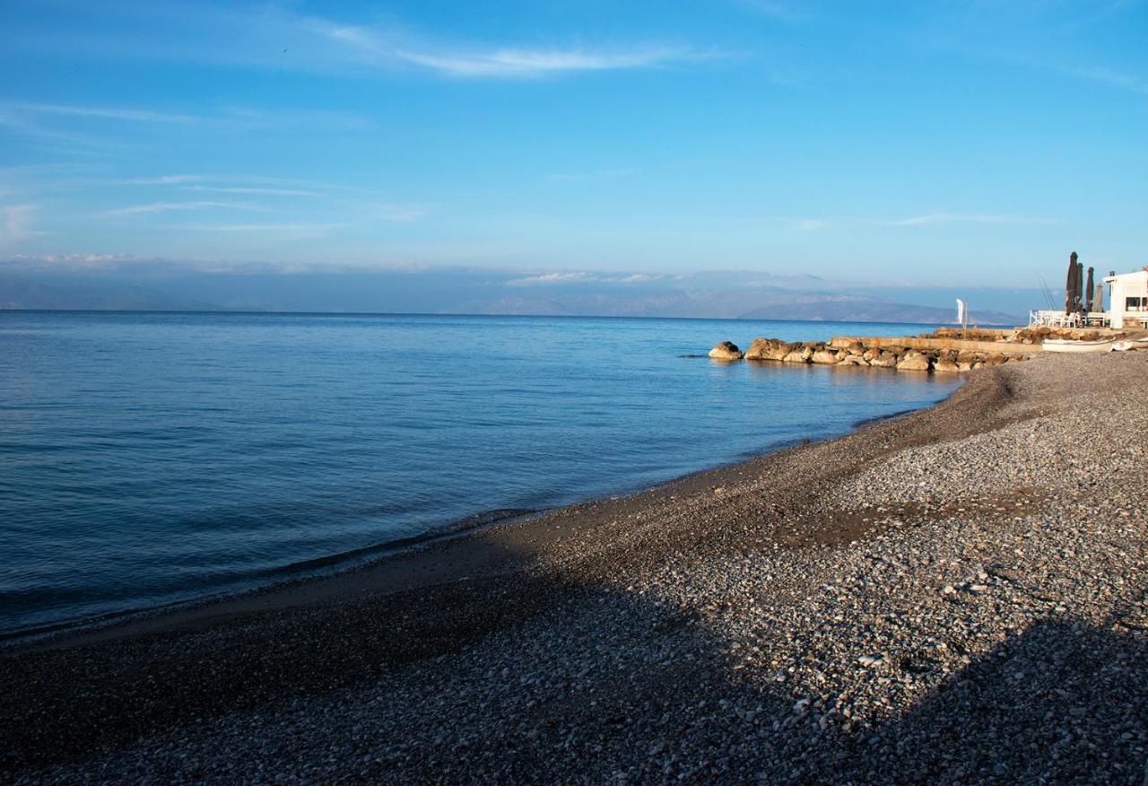 Alissachni Luxury 3* Dhervénion